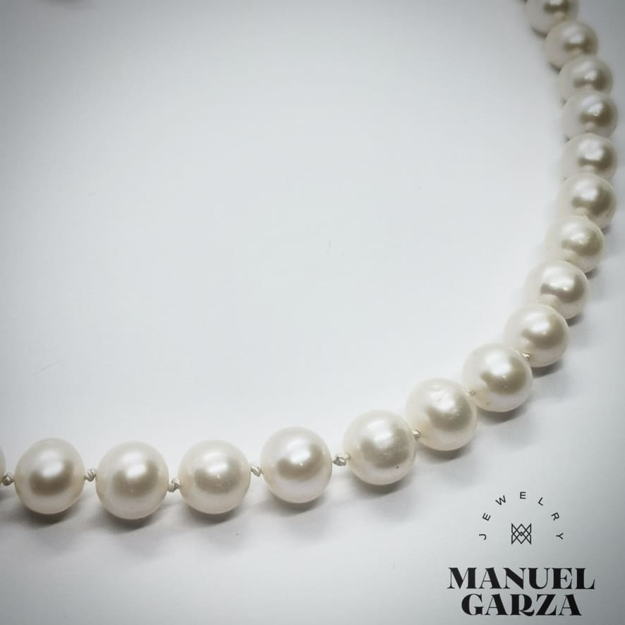 Pearls necklace and earrings - Imagen 2