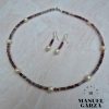 Pearls and spinel set